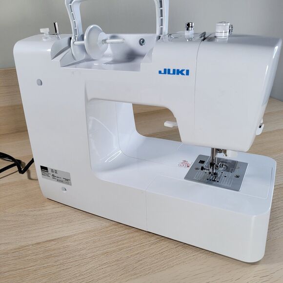 Juki Sewing Machine HZL-70HW-A Quilting Computerized Auto Needle Threader Case - Picture 4 of 12